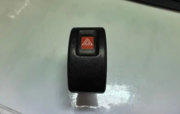 Opel Astra G Hazard light switch 09131729 09138059