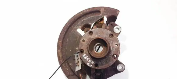 Renault Megane III Front wheel hub