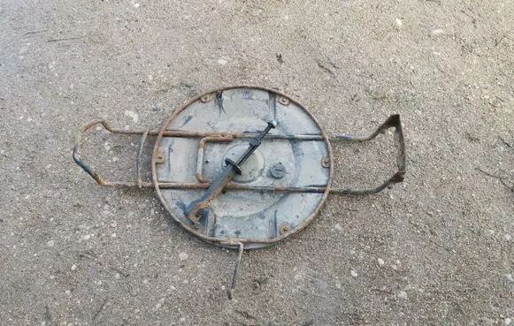Hyundai Santa Fe Spare wheel mounting bracket 6281226500