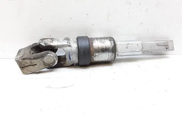 Volvo XC70 Steering column universal joint