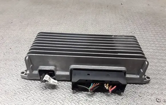Audi A6 S6 C6 4F Sound amplifier 4F0910223K