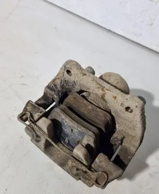 Volvo XC90 Rear brake caliper