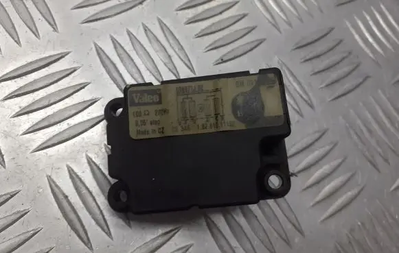 Opel Vectra C A/C air flow flap actuator/motor 09180204