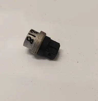 Seat Alhambra (Mk1) Coolant temperature sensor 251919501A