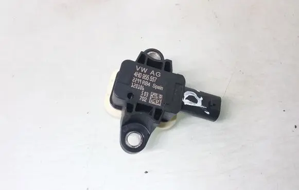 Audi A1 Airbag deployment crash/impact sensor 4H0955557