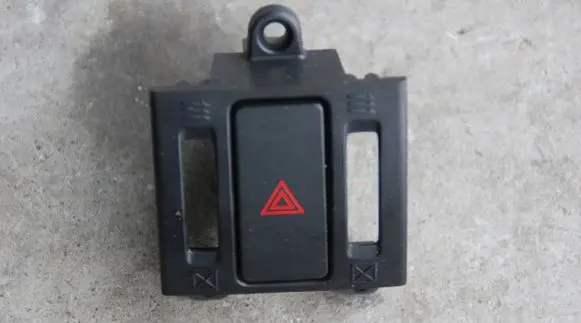 Mazda CX-5 Hazard light switch KD45664H0