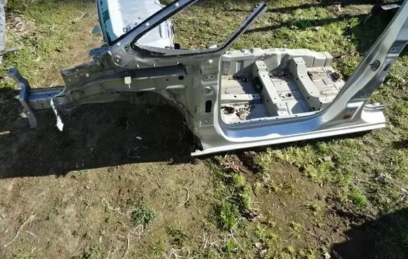 Citroen C4 Grand Picasso Front quarter panel 