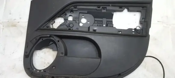 Jeep Patriot Front door card panel trim 197012321 8115309
