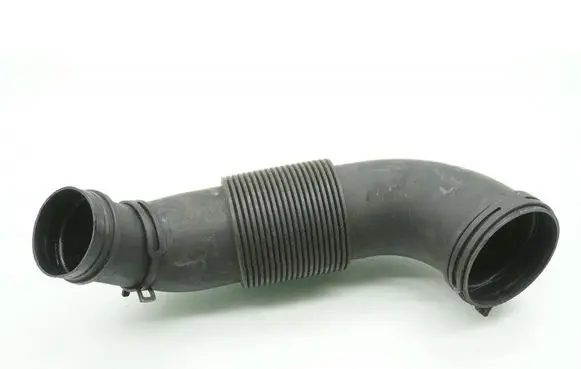 Air intake hose/pipe
