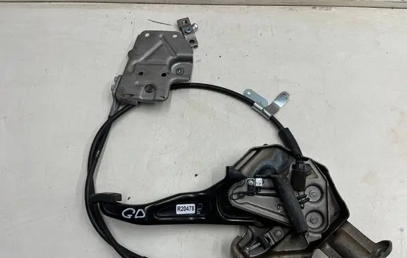Handbrake/parking brake lever assembly