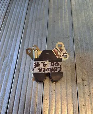 Toyota Corolla E110 Tailgate/trunk/boot lock/catch/latch