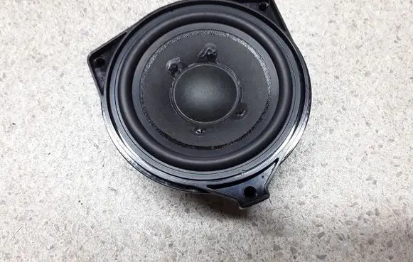 Mercedes-Benz S W222 Panel speaker A2228200702