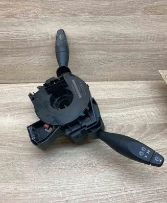 Ford Focus Wiper turn signal indicator stalk/switch 2M5114A664AA 98AG17A553CC