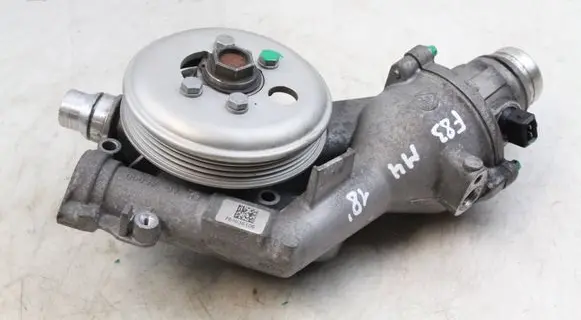 BMW M4 F82 F83 Water pump 7846361 11517846361
