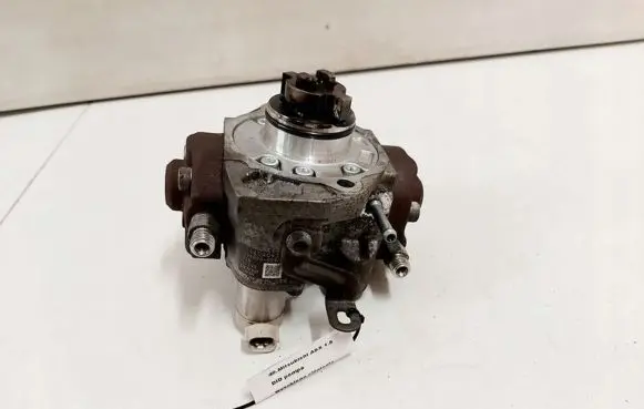 Mitsubishi ASX Fuel injection high pressure pump 1460A043