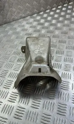Mercedes-Benz C W205 Other engine bay part A2052400345