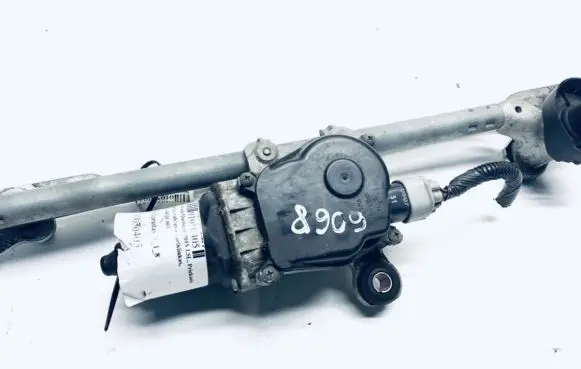 Nissan Qashqai Wiper motor 4811C003
