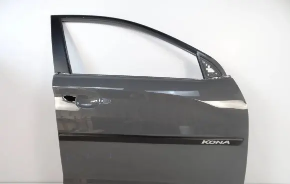 Hyundai Kona I Front door