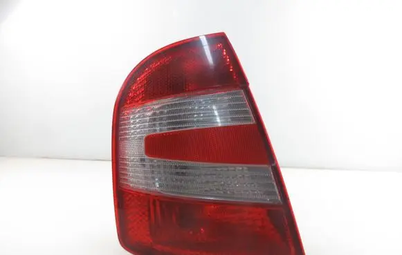 Skoda Fabia Mk1 (6Y) Rear/tail lights 6Y6945111C 6Y6945095D