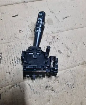 Toyota Previa (XR30, XR40) II Wiper control stalk 28640