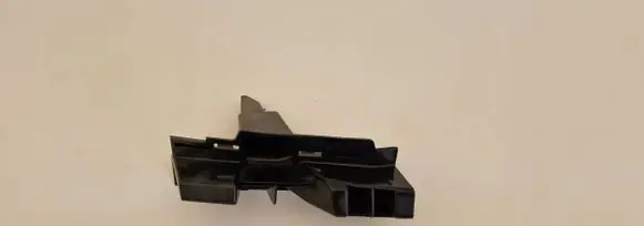 Mercedes-Benz E W212 Front bumper mounting bracket A2128852665
