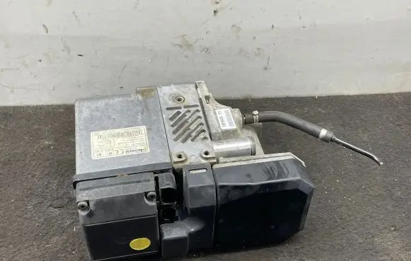 Audi Q7 4L Auxiliary pre-heater (Webasto) 4L0815071C 4L0910105 4L0815071D