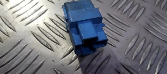 Nissan Terrano Other relay 252309f900 4ra940010-65