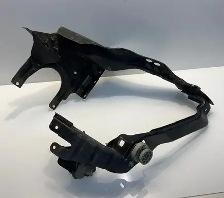 Mercedes-Benz CLS C219 Side radiator support slam panel 