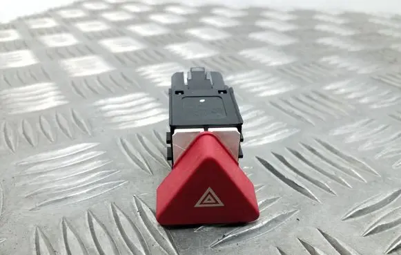 Volkswagen Golf Plus Hazard light switch 5M0953509A