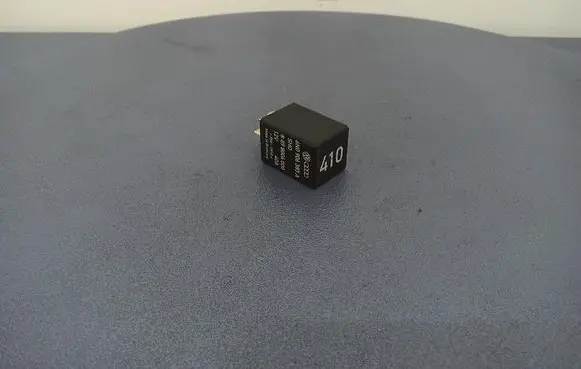 Volkswagen Lupo Other relay 6N0906383A
