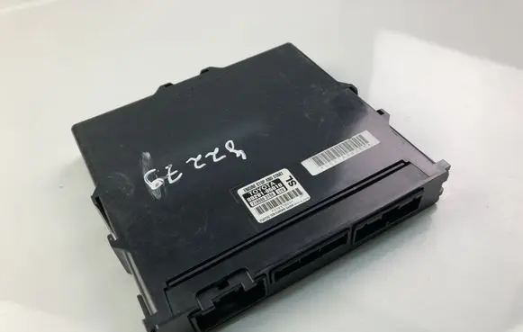 Toyota Avensis T250 Other control units/modules 8926105010