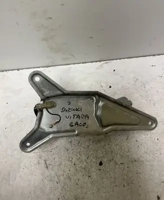 Suzuki Grand Vitara I Rear window wiper motor 34332581