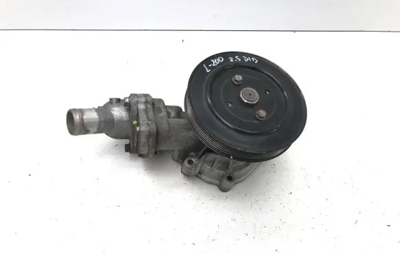 Mitsubishi L200 Water pump QF01