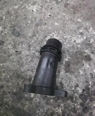 BMW 3 F30 F35 F31 Engine coolant pipe/hose 8511205