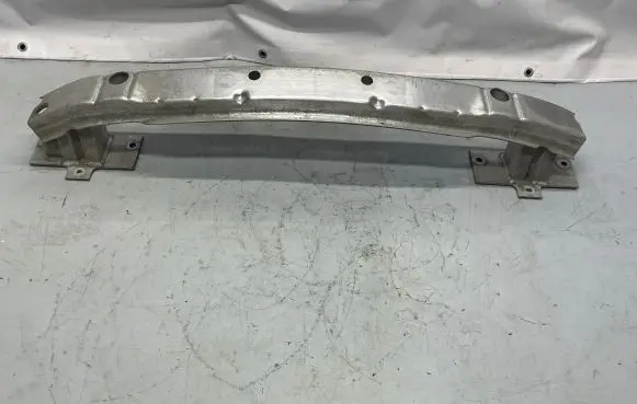 Opel Insignia A Rear beam 12772411