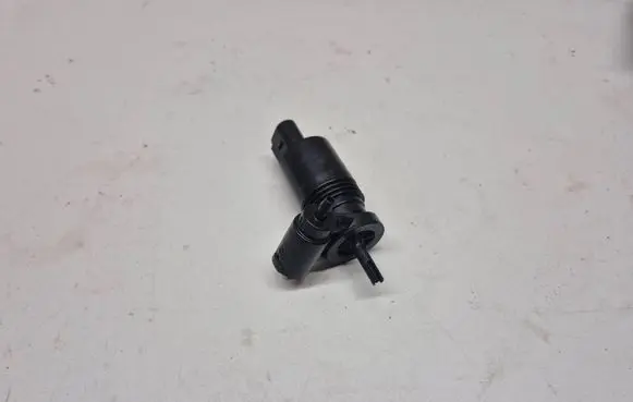 Windscreen/windshield washer pump