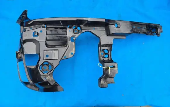 Mini Clubman F54 Rear bumper mounting bracket 7348901