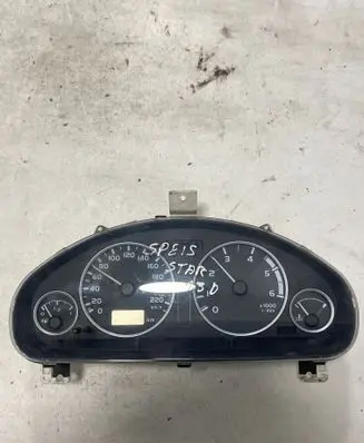 Mitsubishi Space Star Speedometer (instrument cluster) 216755281B 2573403810 MR916342