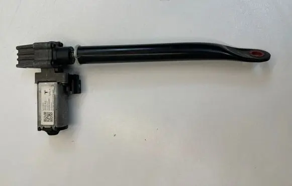 Tesla Model 3 Seat adjustment motor 155723799A 022023012024551