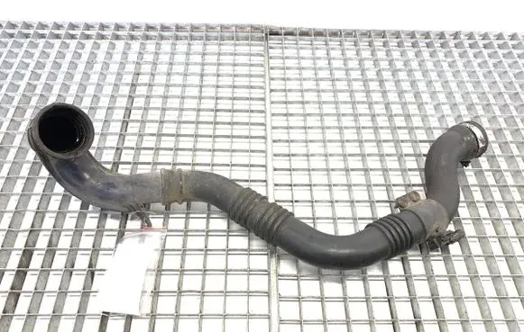 Intercooler hose/pipe