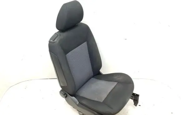 Mercedes-Benz A W169 Front passenger seat 