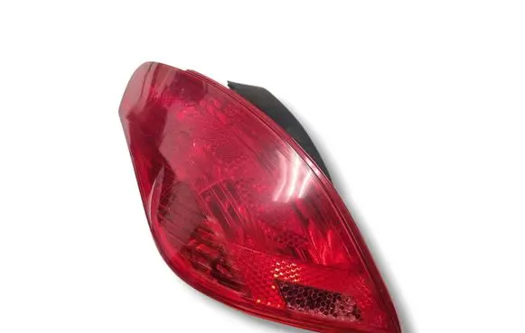 Peugeot 308 Rear/tail lights 9680425980