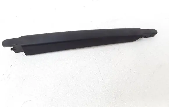 Peugeot 308 Rear wiper blade arm