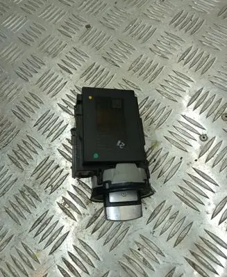 Volkswagen PASSAT B6 Ignition lock 3C0905843Q 12401801128780