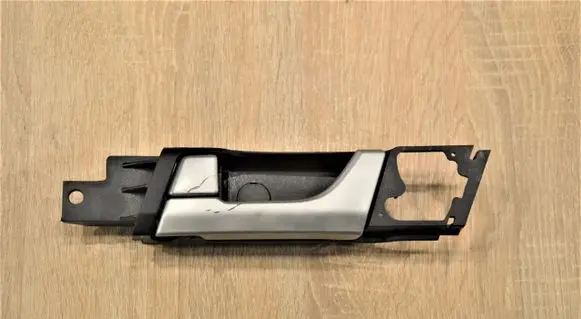 Chevrolet Captiva Rear door interior handle trim 