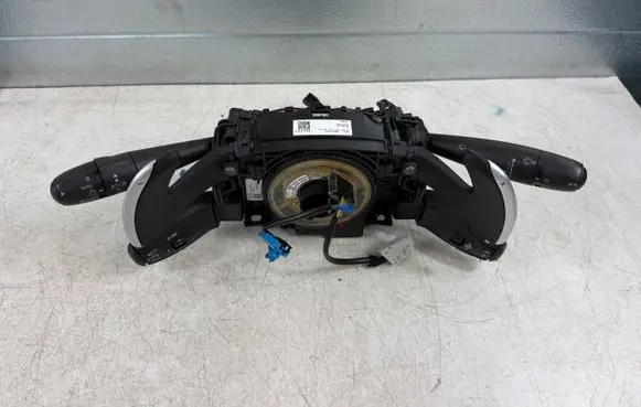 Peugeot 3008 I Wiper turn signal indicator stalk/switch 96773912ZD