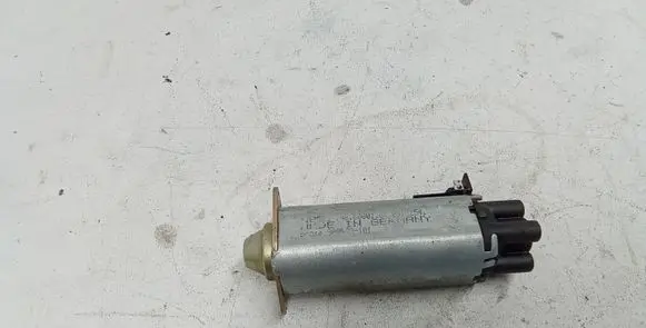 Volvo XC90 Seat adjustment motor 74060001 9456955