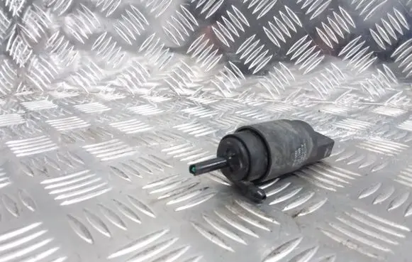 Mercedes-Benz Vito Viano W639 Windscreen/windshield washer pump A0008605826