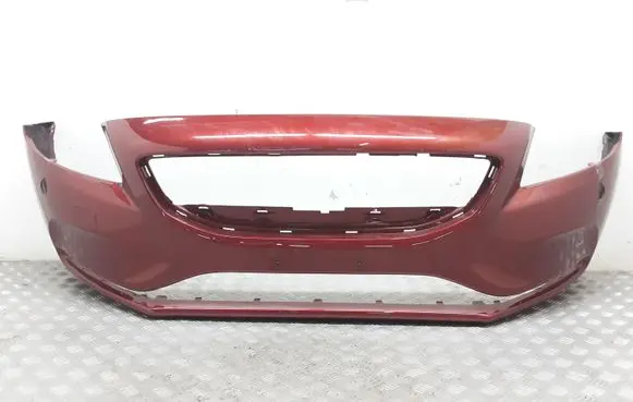 Volvo V40 Front bumper 31283732