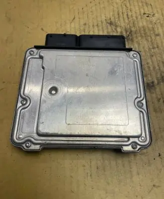 Opel Combo D Engine control unit/module 55578395 BC0092934C 8PZCL67L